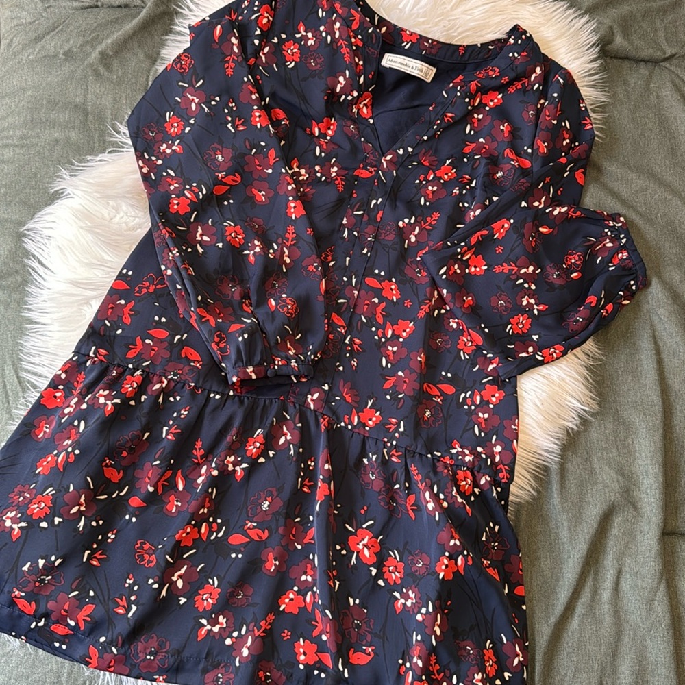 A B E R C R O M B I E & F I T C H Floral Long Sle… - image 1